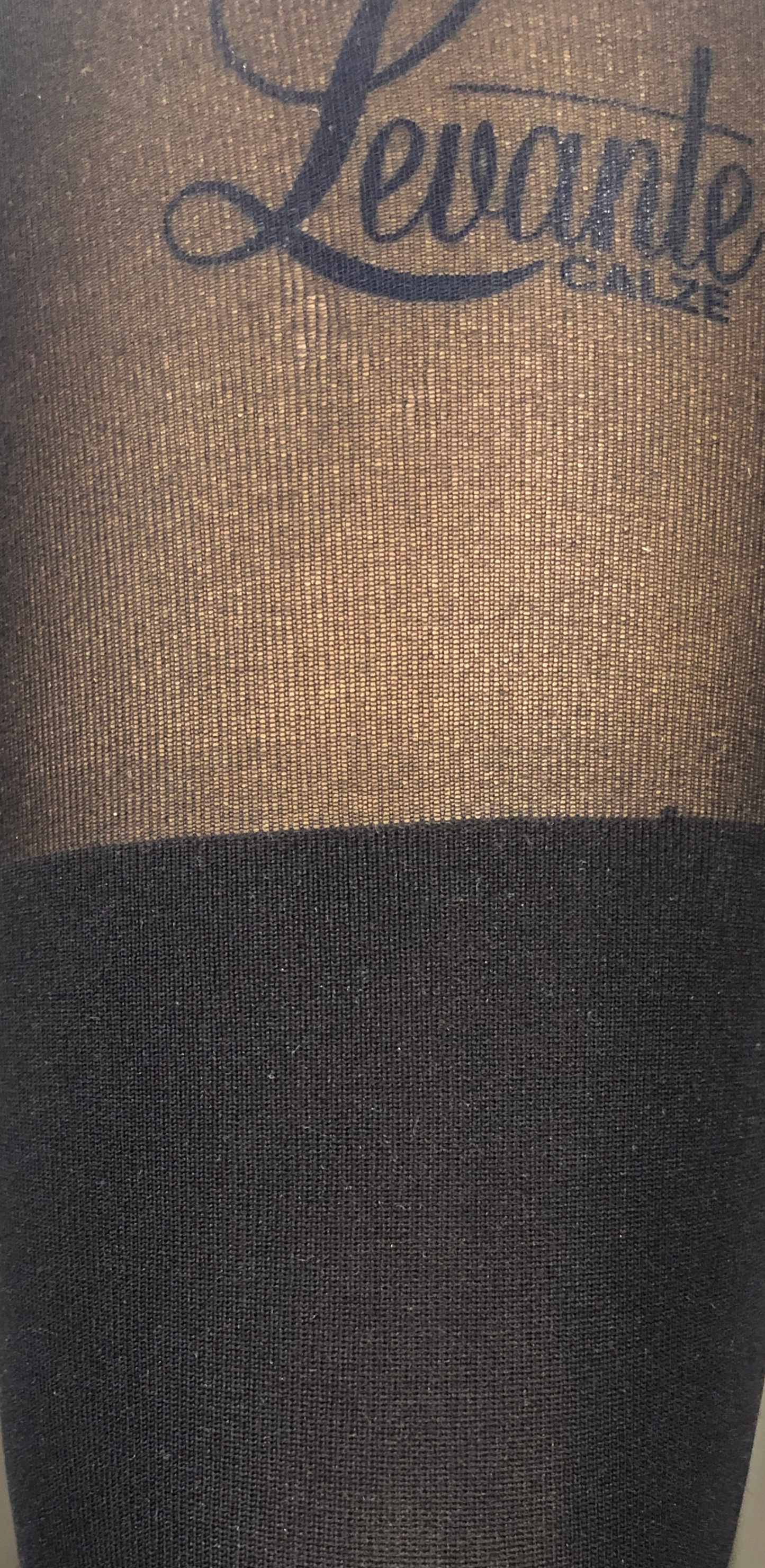 E649